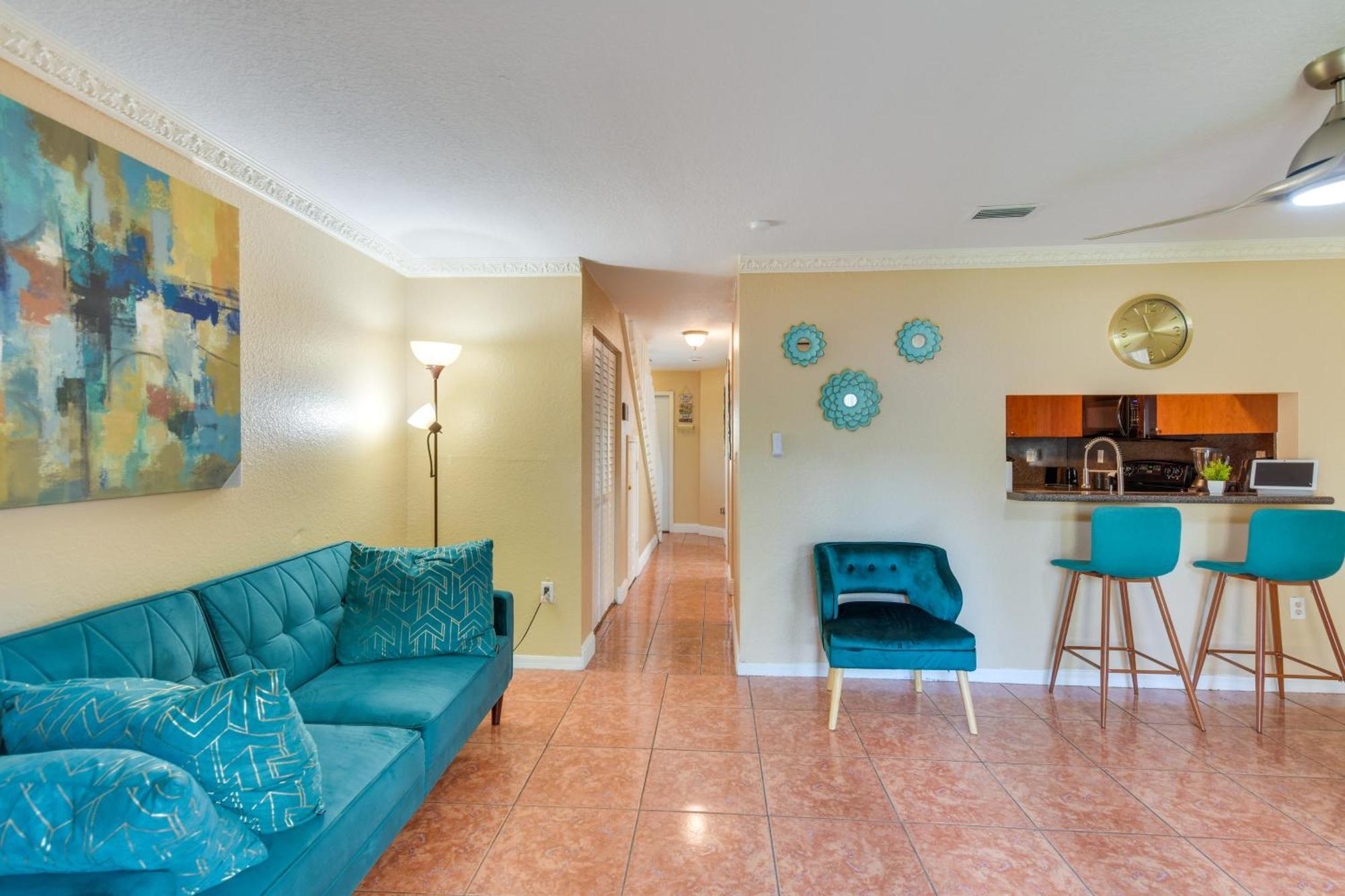 Opa-Locka Townhome, 15 Mi To Miami Beach! Exterior photo
